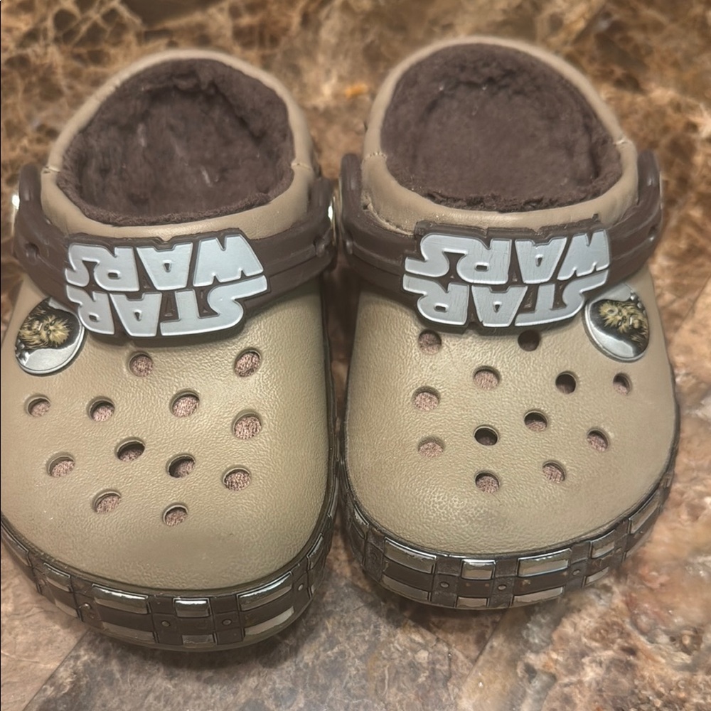 Star Wars Brown Sandals with‎ Iconic Design